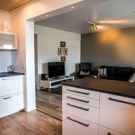 Paasi & Kivi Rovakatu 25 D 30 Apartamento